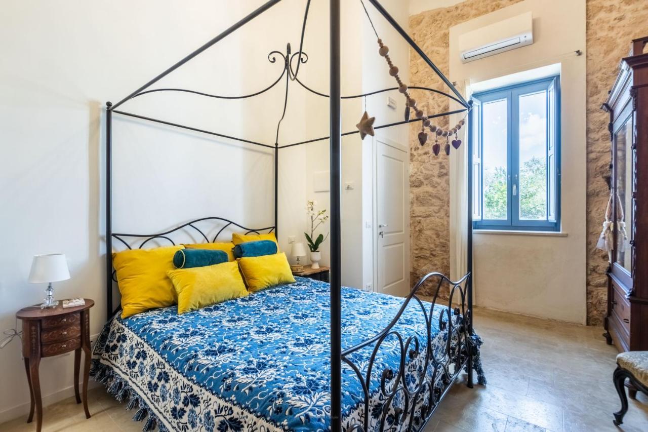 Bed and Breakfast MichaEl garden Noto Exterior foto