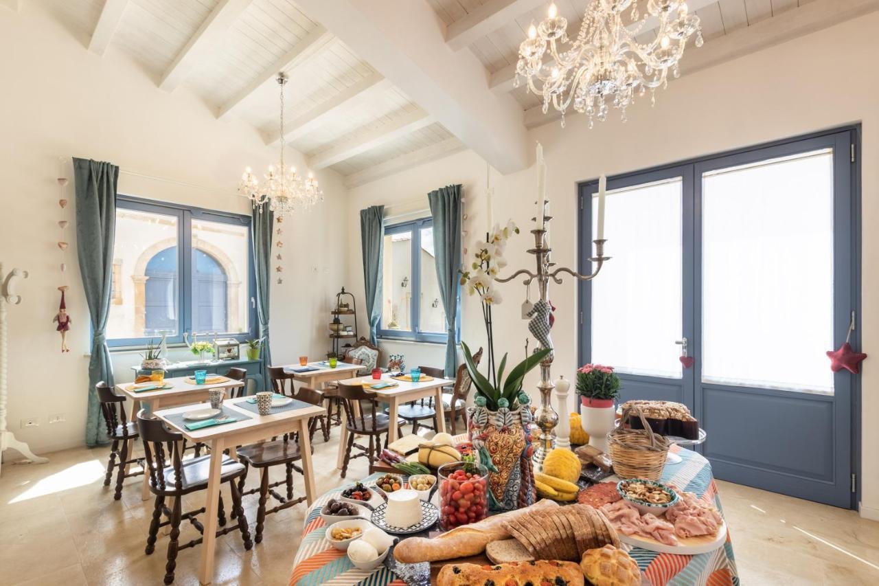 Bed and Breakfast MichaEl garden Noto Exterior foto