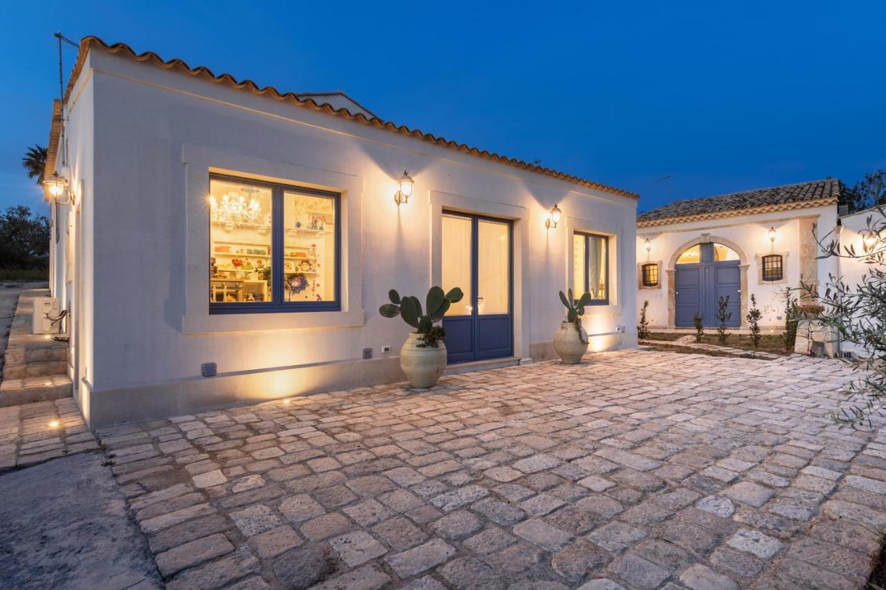 Bed and Breakfast MichaEl garden Noto Exterior foto