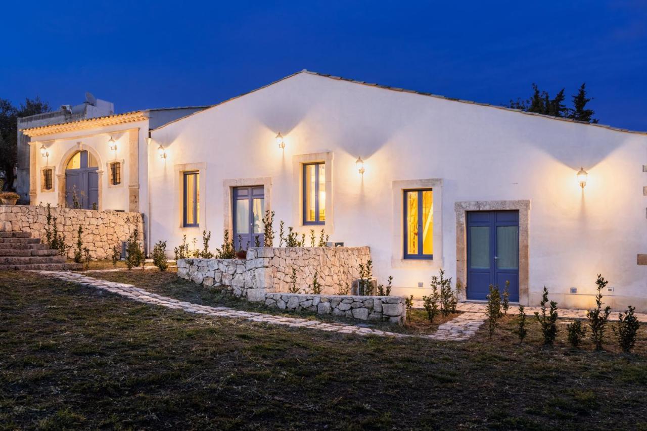 Bed and Breakfast MichaEl garden Noto Exterior foto
